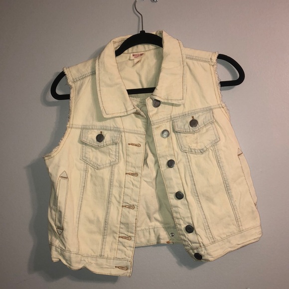 white jean jacket vest - Picture 1 of 1